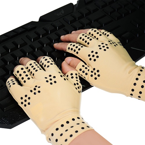 Pair of Therapeutic Compression Gloves 3 Way Relief from Aching Hands Magnetic