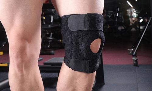 Professional Neoprene Patella Black Elastic Knee Brace Fastener Support Guard Gym Sport